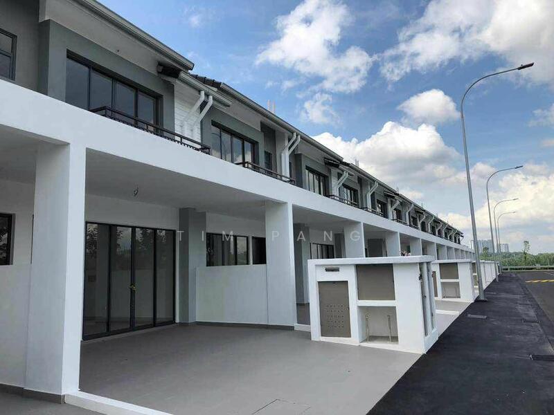 Untuk Dijual - 2-storey Terrace House at Diamond City