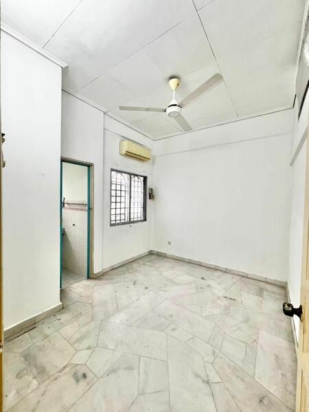 For Sale - 2-storey Terrace House at Pjs 9