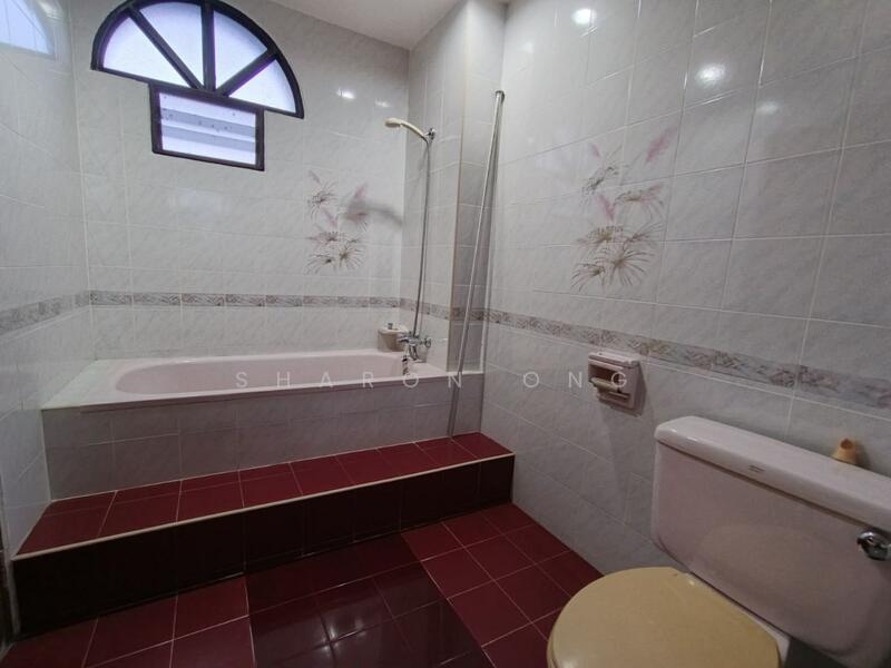 Untuk Disewa - Desa Melor