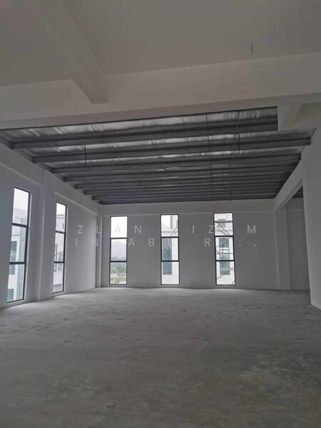 Untuk Dijual - Semi D Factory Cipta 3A, Bandar Serenia, Sepang