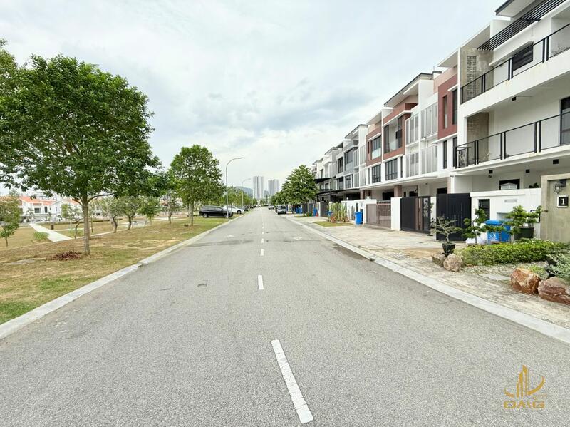 For Sale - Setia Utama 2