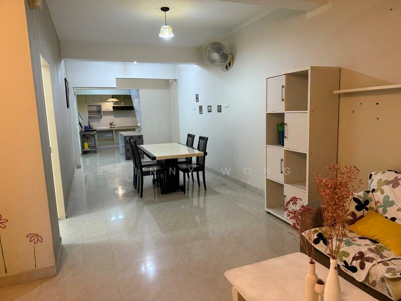 Untuk Disewa - Sungai Ara