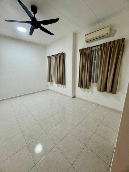 Untuk Disewa - Setia indah