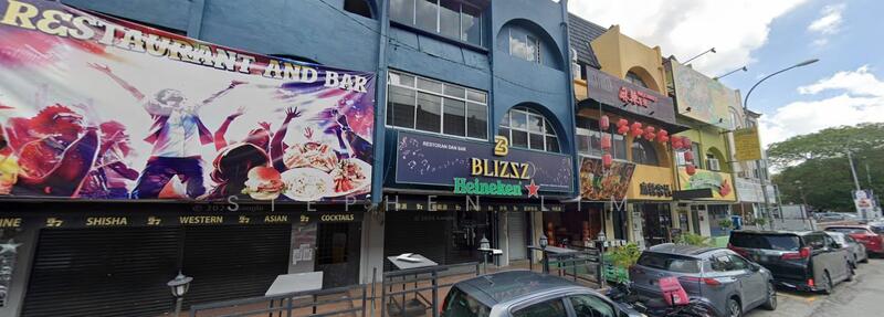 For Rent - END-LOT EXTRA LAND Subang Jaya SS 15 SS 14 SS18 SS19 SS 21 SS 14/1 USJ Taipan PJS 11