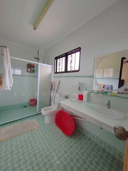 Rumah Berkembar untuk Dijual di Taman Melati (Bentong) - Alicia Choong - Bathroom - PropertyGuru.com.my