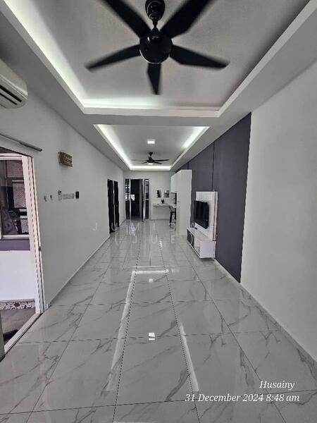 ????CHEAPEST ????RENOVATED????EXTENDEDSingle Storey Warisan Megah, Kota Warisan Sepang