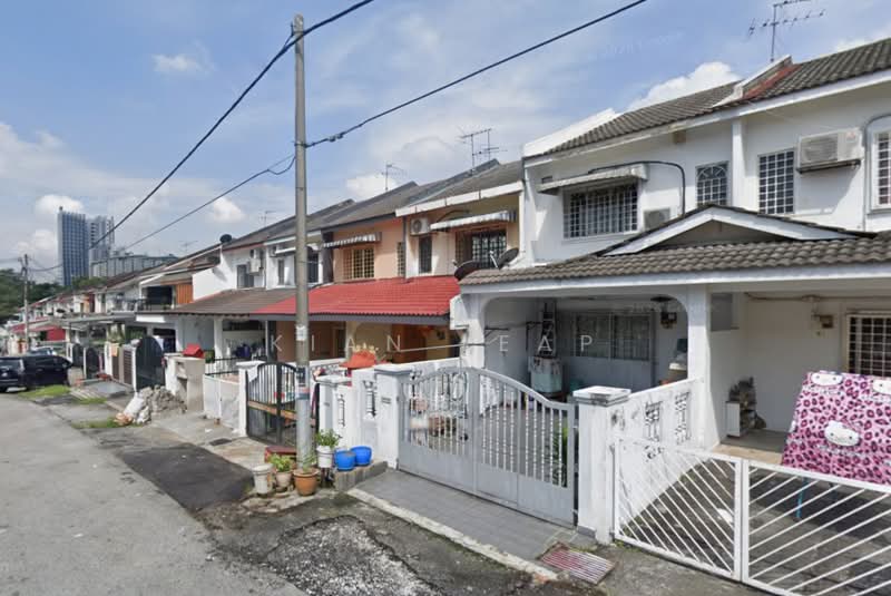 For Sale - Bandar Puchong Jaya 2 Sty End Lot House