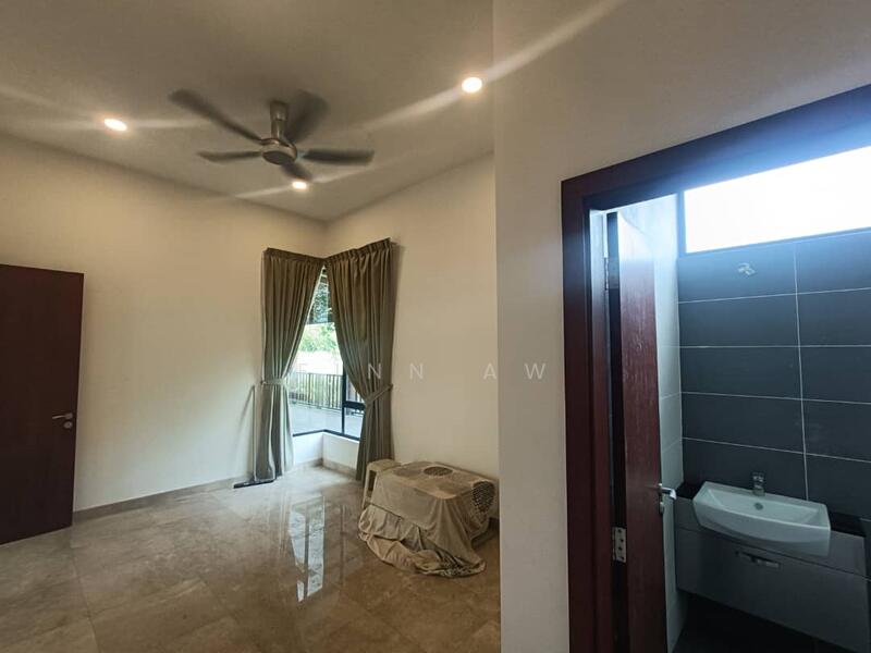 For Sale - Taman Nusa Duta 3