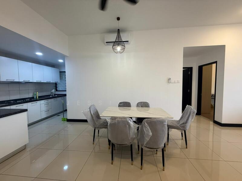 For Rent - The WaterEdge (Pinggiran Air)