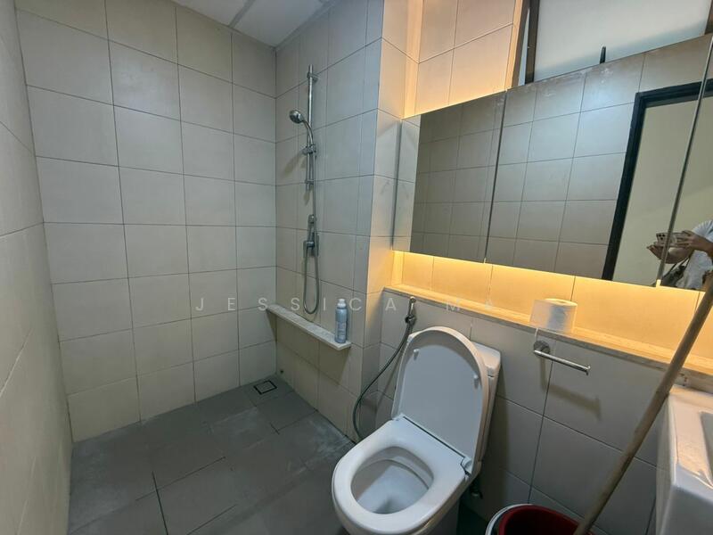 For Rent - The WaterEdge (Pinggiran Air)