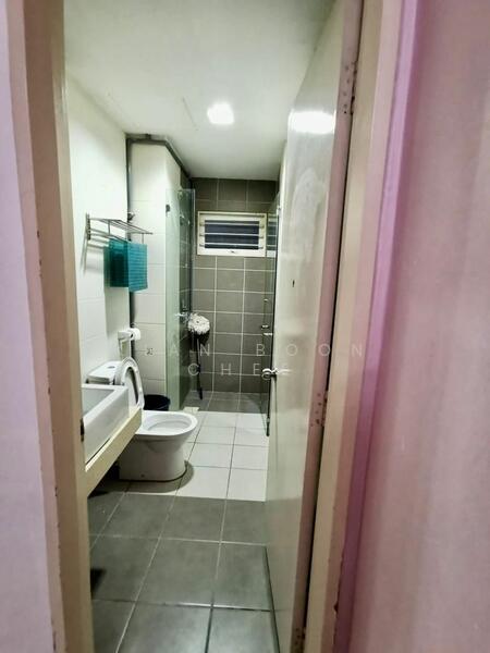 For Rent - First Residence (Residensi Unggul)