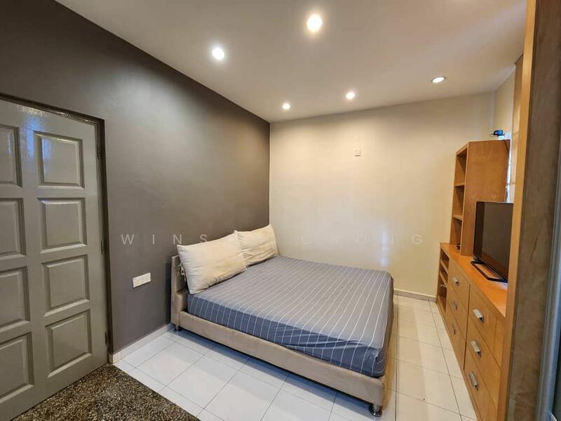 Untuk Dijual - Townhouse at Sungai Nibong