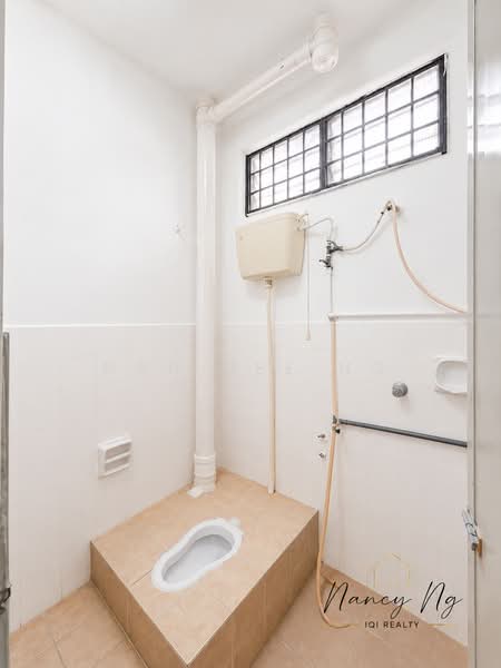 Rumah Teres 2 Tingkat untuk Dijual di Raja Uda (Butterworth) - Nan See Ng - Bathroom - PropertyGuru.com.my