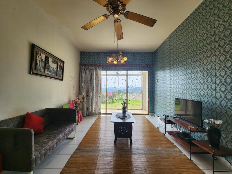 Untuk Disewa - Spanish Villa