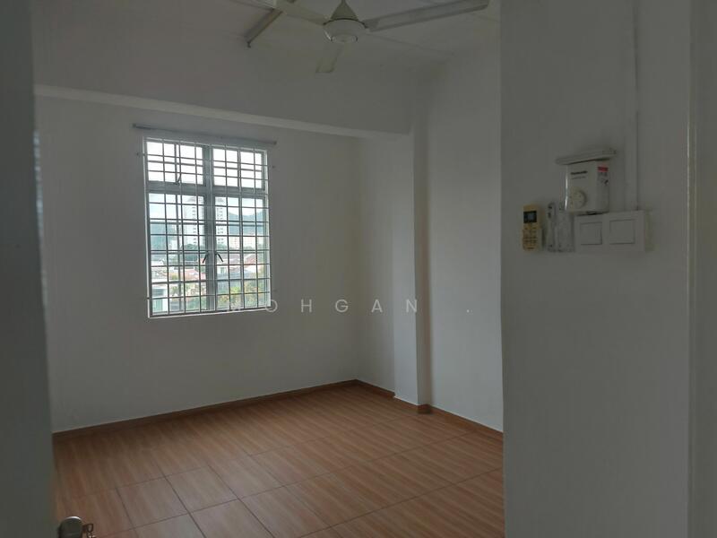 Untuk Dijual - Subang Perdana Goodyear Court 2