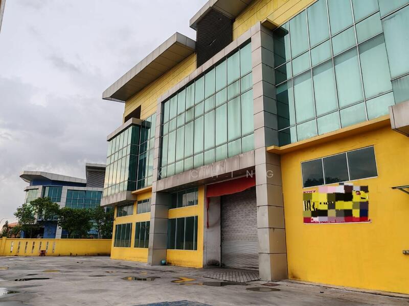 Untuk Disewa - 21,000sf CORNER 3sty Detached Factory Industrial Park Shah Alam