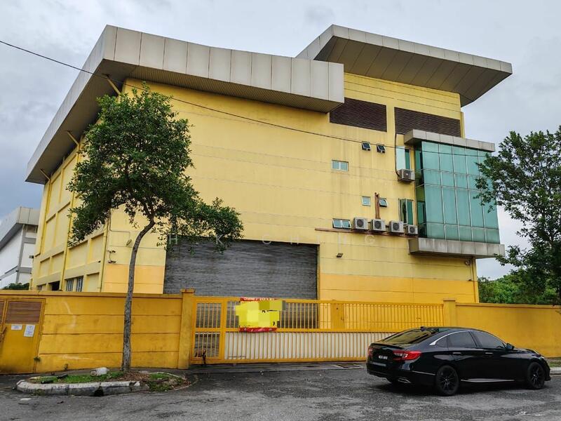 Untuk Disewa - 21,000sf CORNER 3sty Detached Factory Industrial Park Shah Alam
