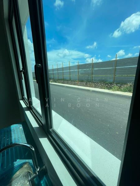 For Rent - 2-Storey New Shop Office @ One Krubong - For Rent