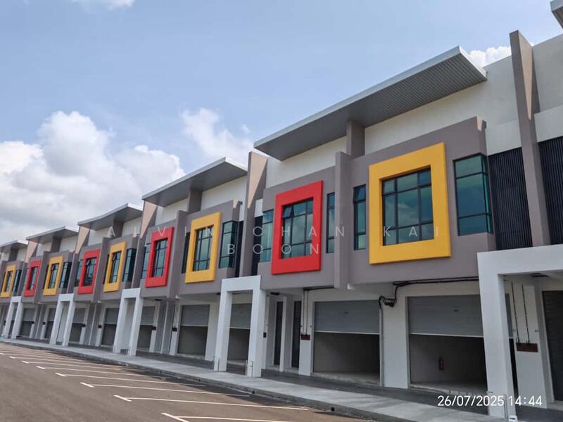 For Rent - 2-Storey New Shop Office @ One Krubong - For Rent