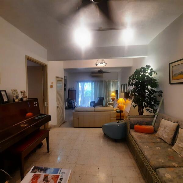 Untuk Dijual - 2-storey Terrace House at SS18