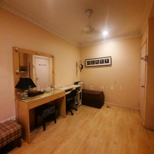 Untuk Dijual - 2-storey Terrace House at SS18