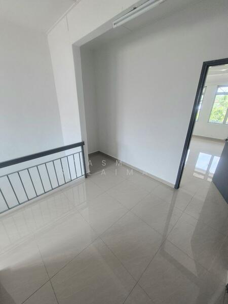 Untuk Dijual - FACING OPEN Double Storey Terrace Seksyen 10 Shah Alam
