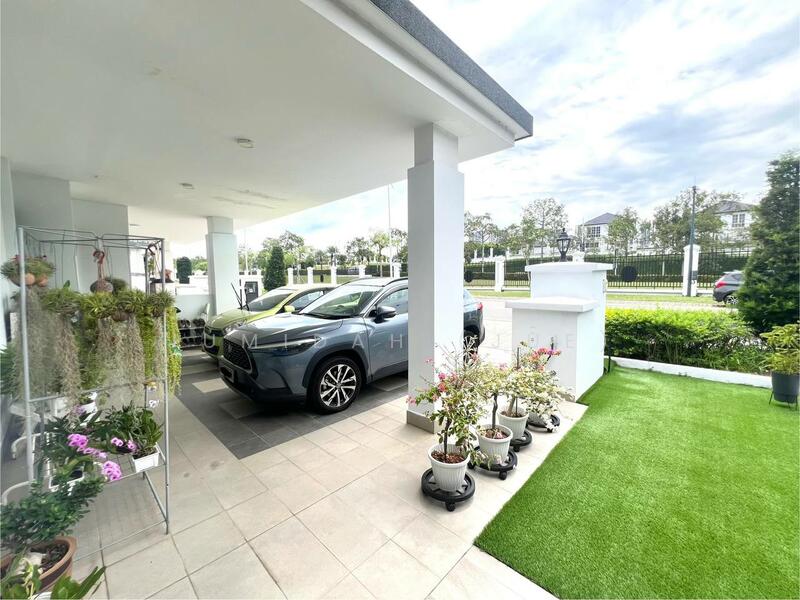 ????Facing Open????Fully RenovatedDouble Storey Semi D Cluster Tenderfields Eco Majestic Semenyih