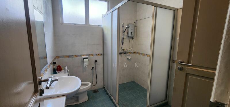 Semi-Detached House for Sale in Putra Heights (Subang Jaya) - RL Han - PropertyGuru.com.my