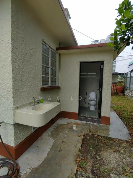 For Rent - Stulang laut, Commercial Bungalow