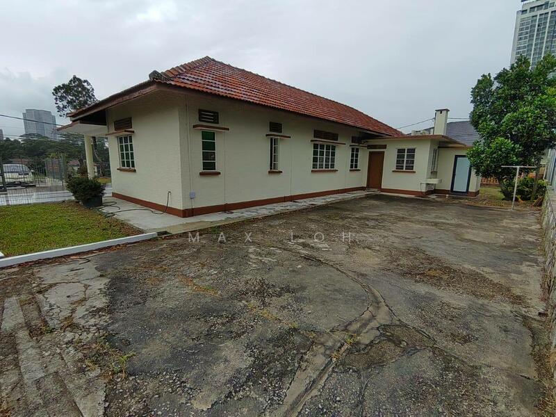 For Rent - Stulang laut, Commercial Bungalow