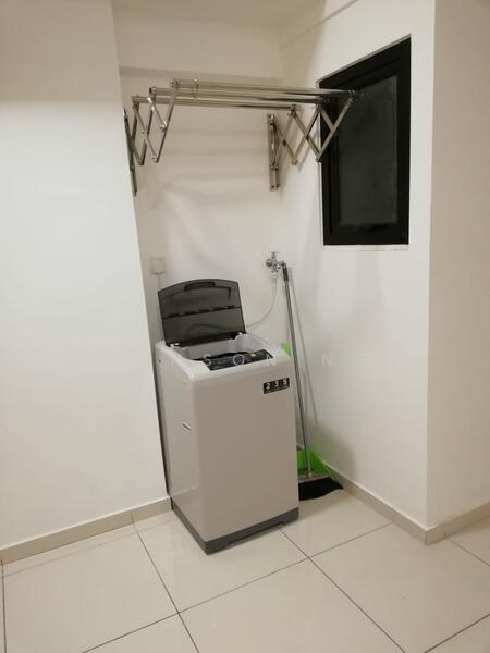 Untuk Disewa - Avenue D'Vogue