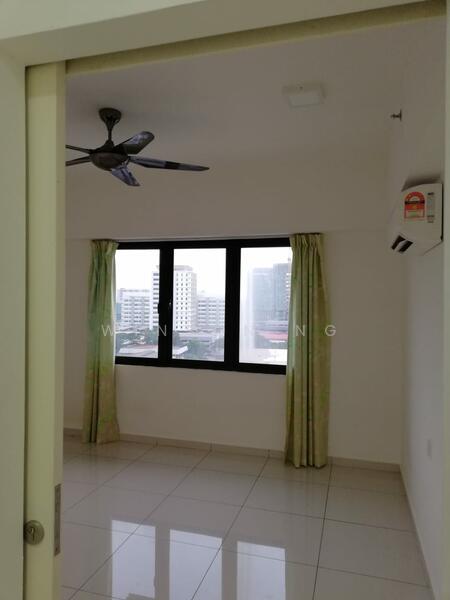 Untuk Disewa - Avenue D'Vogue