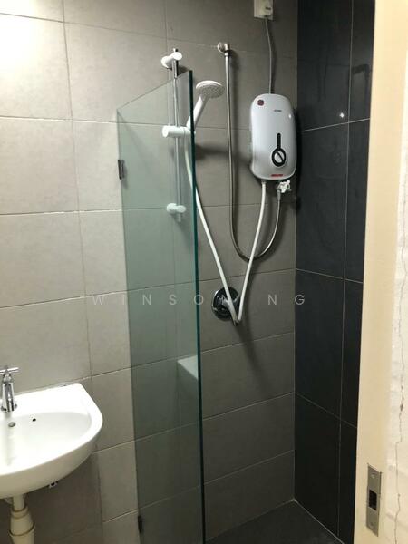 Untuk Disewa - Avenue D'Vogue