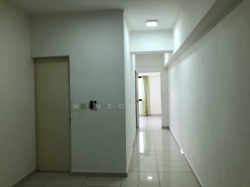 Untuk Disewa - Avenue D'Vogue