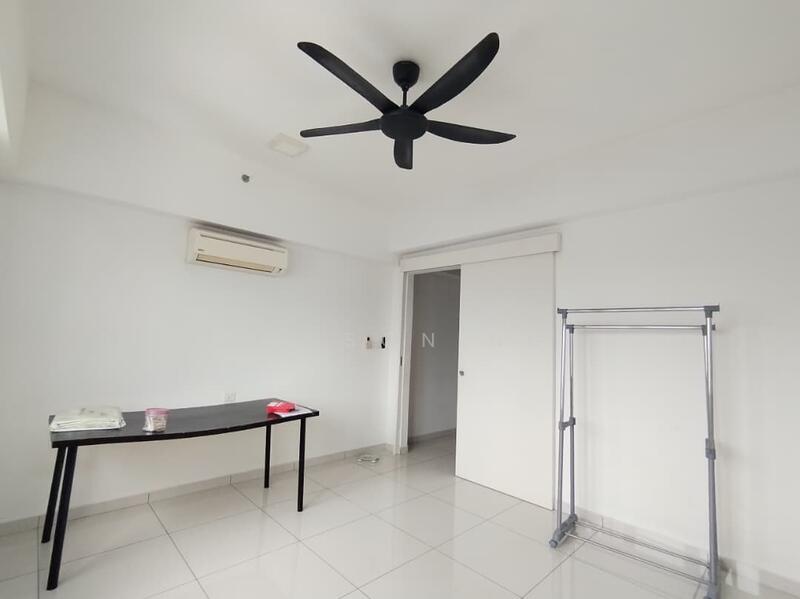 Untuk Disewa - Avenue D'Vogue