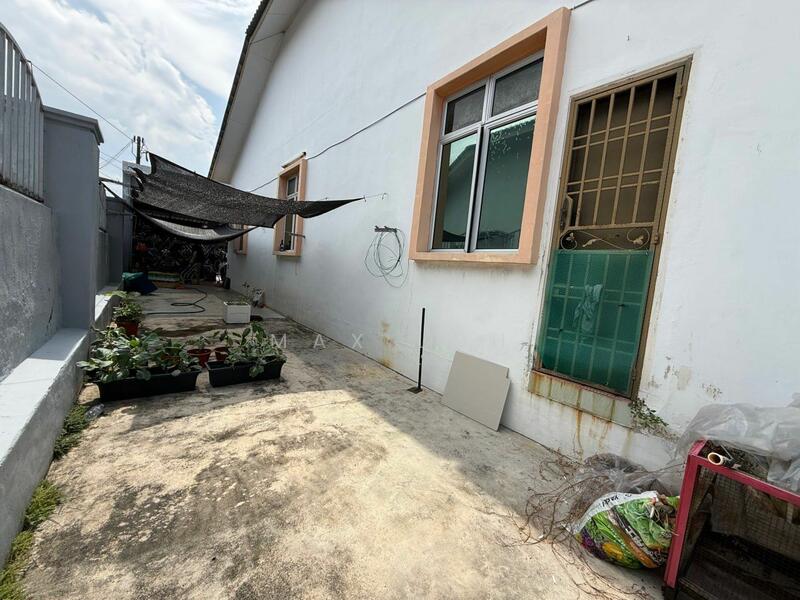 Untuk Dijual - Taman Nusa Bestari, Single Storey Terrace End