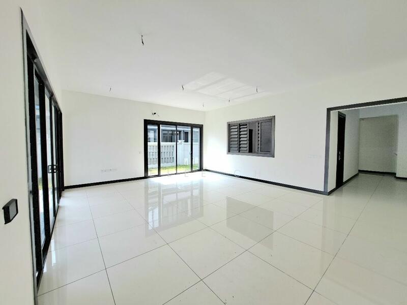 Rumah Berkembar untuk Dijual di Elmina (Shah Alam) - Michelle Chong - PropertyGuru.com.my