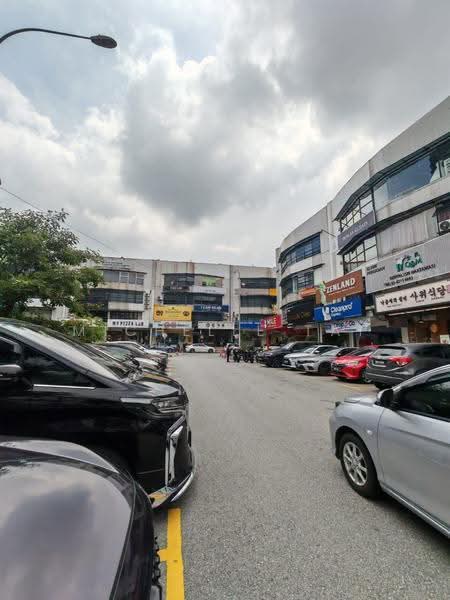 Kedai untuk Disewa di Desa Sri Hartamas (Sri Hartamas) - Michelle Tai - Exterior - PropertyGuru.com.my