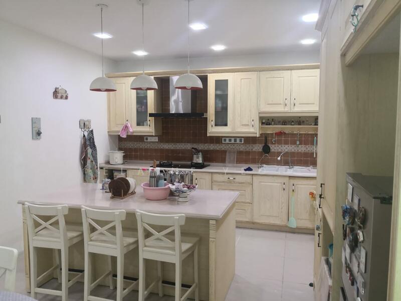 Untuk Dijual - 2.5 Terrace Beverly Hills Fully Renovated Tanjung Bungah