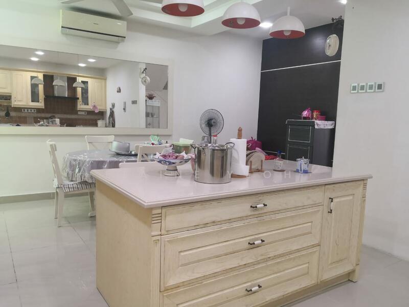 Untuk Dijual - 2.5 Terrace Beverly Hills Fully Renovated Tanjung Bungah