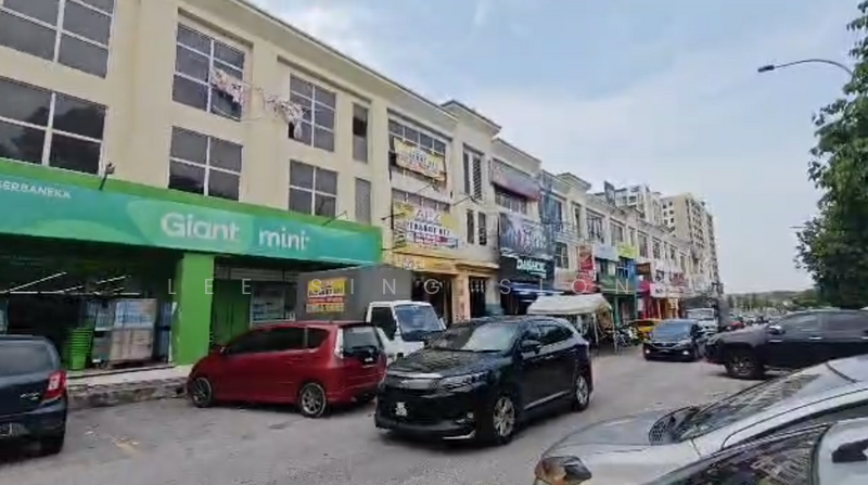For Rent - (MainRoad) Jalan Uranus Taman Subang Pelangi @ Subang Impian Seksyen U5