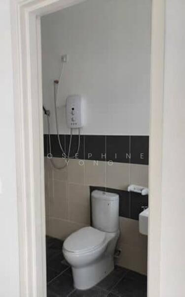 For Sale - Meridin East Acacia