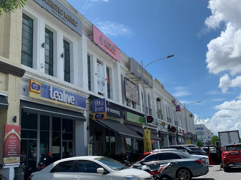 For Rent - Shop For Rent