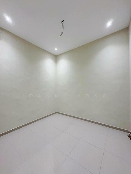 For Sale - Single Storey Terrace Corner Lot @ Jalan Harmoni 18, Taman Desa Skudai, Skudai, Johor