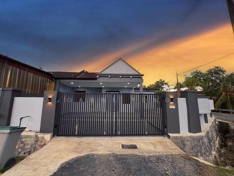 For Sale - Single Storey Terrace Corner Lot @ Jalan Harmoni 18, Taman Desa Skudai, Skudai, Johor