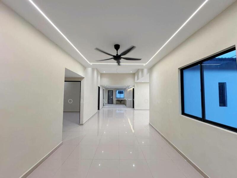 For Sale - Single Storey Terrace Corner Lot @ Jalan Harmoni 18, Taman Desa Skudai, Skudai, Johor