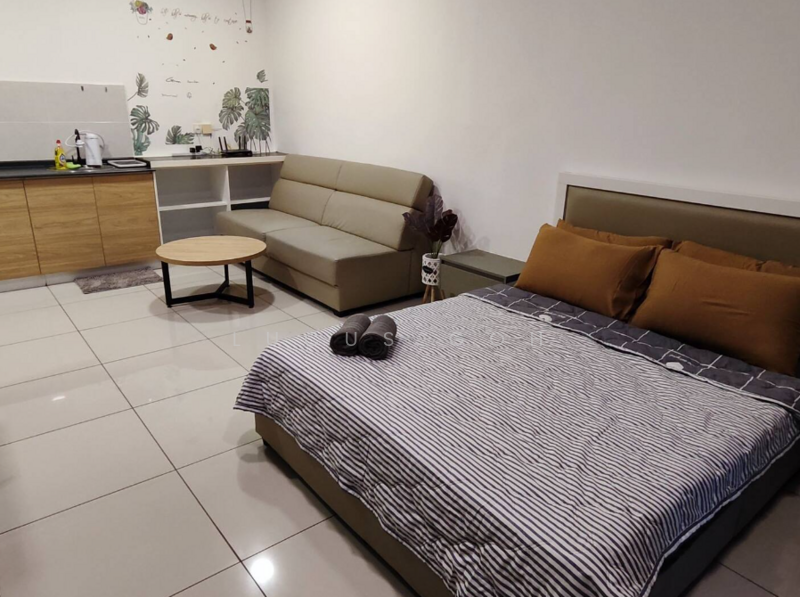 For Sale - Emerald 9