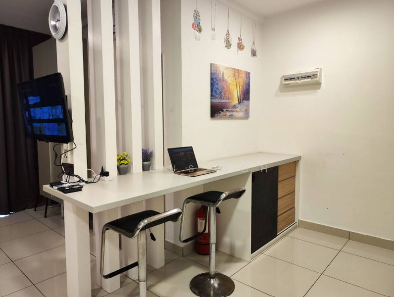 For Sale - Emerald 9