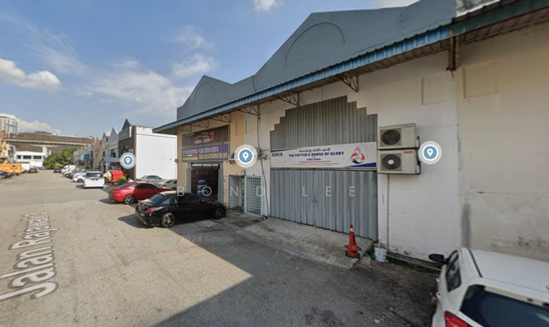 For Rent - Bandar Puchong Jaya 1.5 Storey Factory For Rent Bandar Puteri