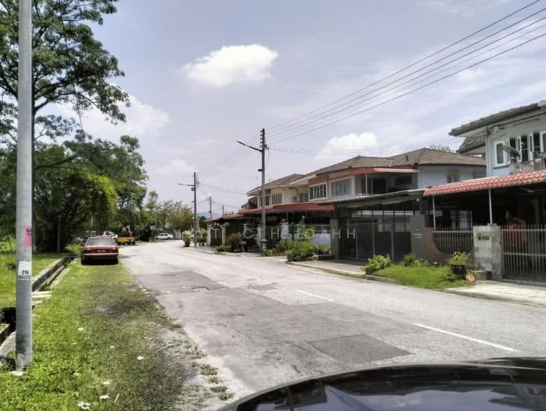 Rumah Teres 2 Tingkat untuk Dijual di Taman Tasek Baru (Ipoh) - KT Teoh - Exterior - PropertyGuru.com.my